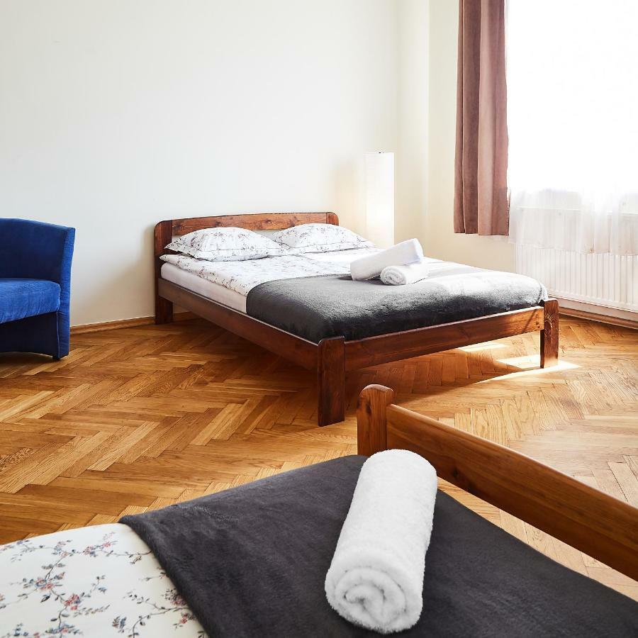 Green Yard Apartment Krowoderska Street Краков Экстерьер фото