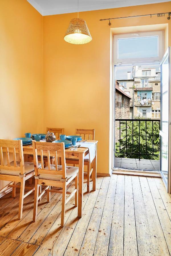 Green Yard Apartment Krowoderska Street Краков Экстерьер фото